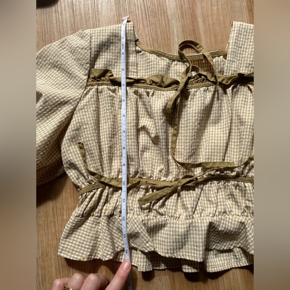 Prairie Crop Top - Picture 2 of 3